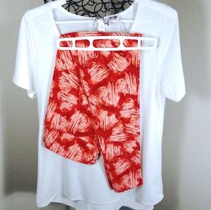 Reserved Lularoe Valentine Leggings only